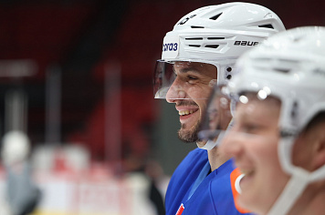 Вячеслав Грецкий – о предстоящем матче с «Авангардом» и любимых книгах