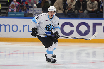 Виталий Пинчук: «Вытащили игру в третьем периоде, показали характер и добились победы»