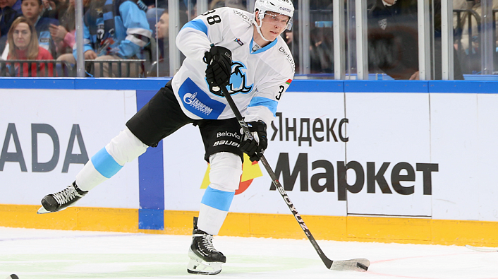 Павел Воронов сыграл первый матч в КХЛ