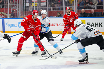 Уступаем «Спартаку» в первом матче мини-серии